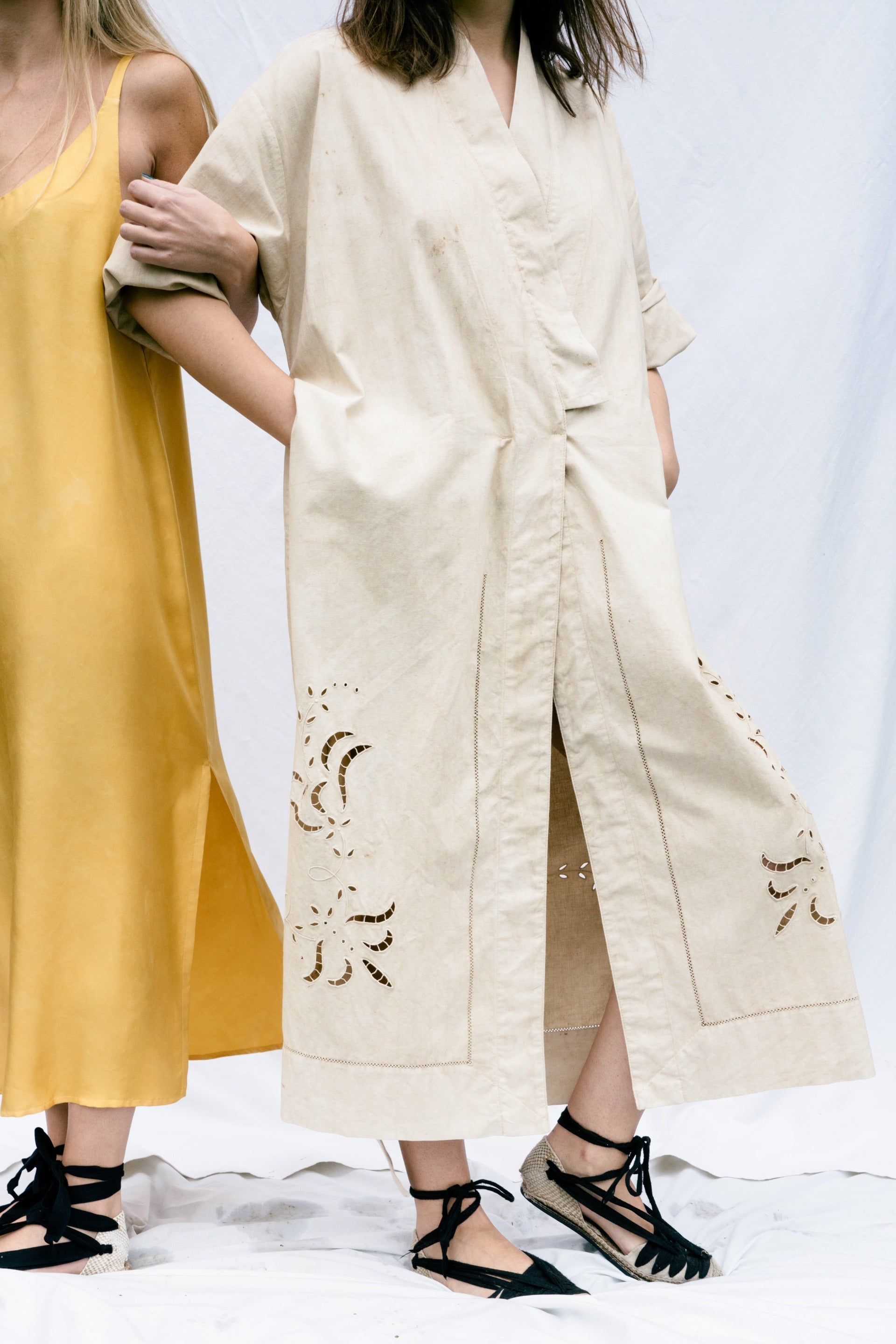 ROBE DRESS