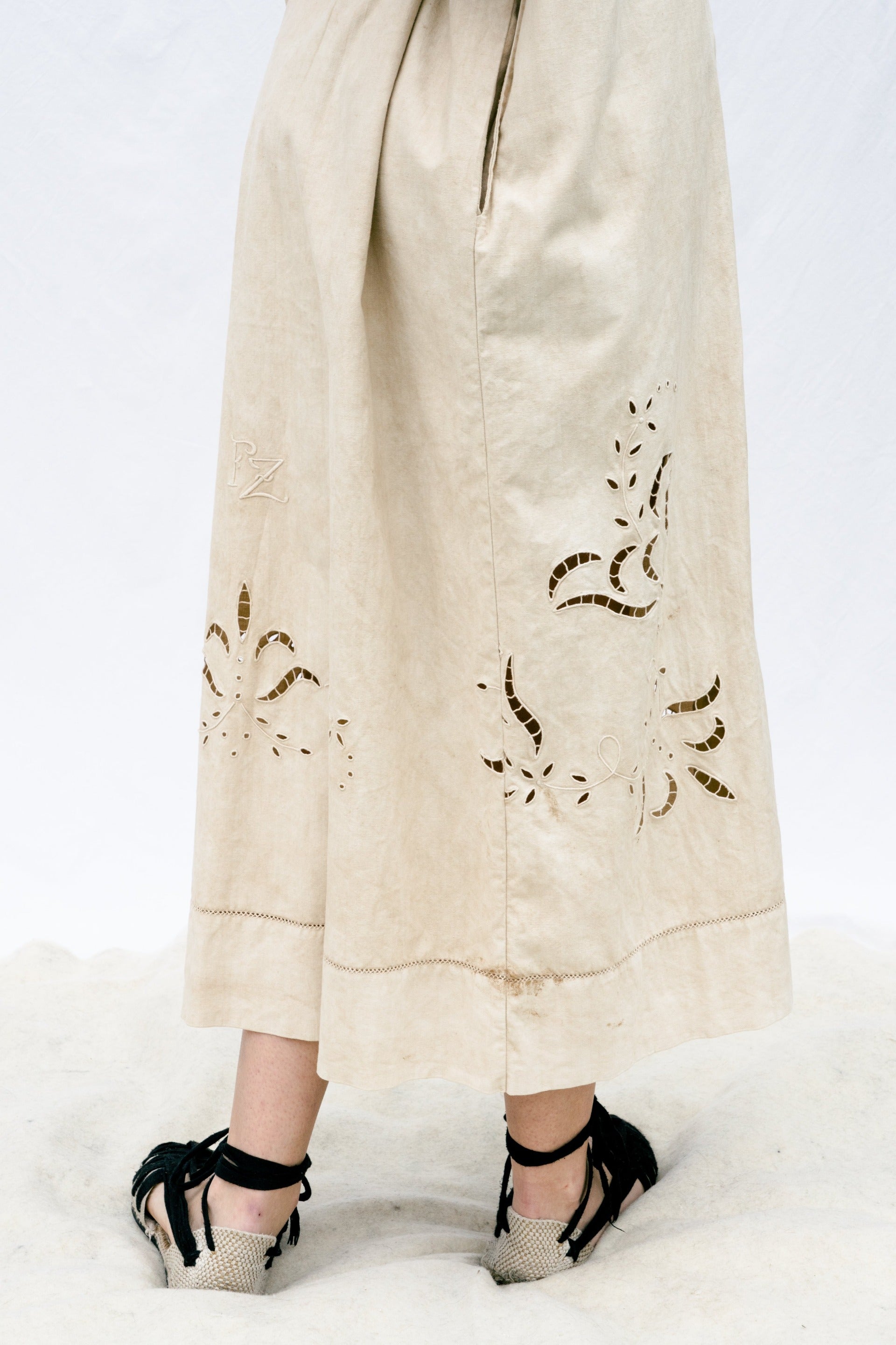 ROBE DRESS
