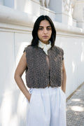 Fumo Vest in warm brown — hand-knitted merino wool.