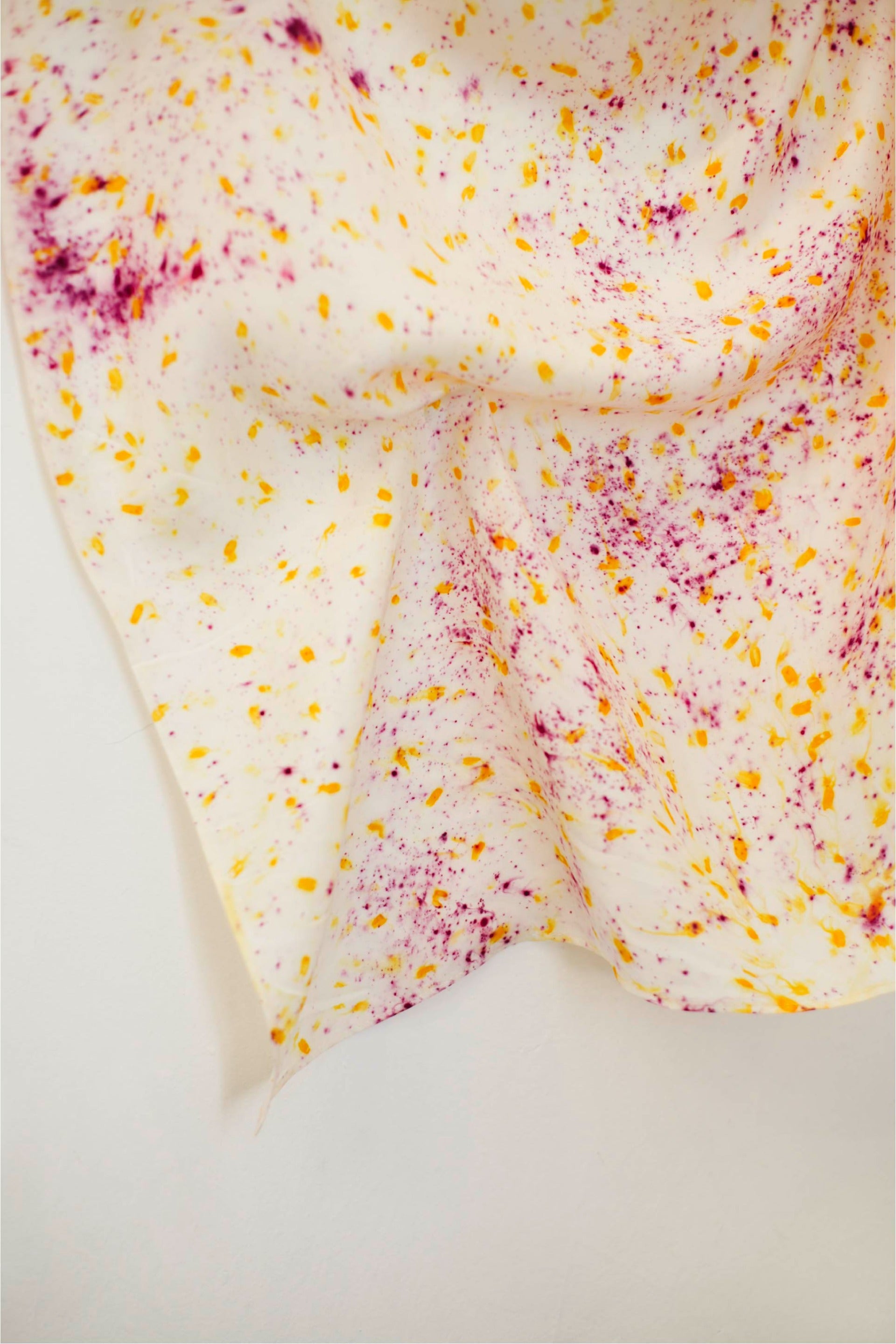 FLOWER PETAL SCARF - WILD HARVESTED COTA TINCTORIA AND COCHINEAL