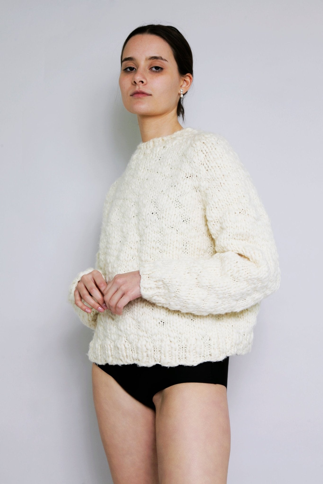 HAND KNITTED WOOL CAVEN JUMPER - IVORY - ound - 