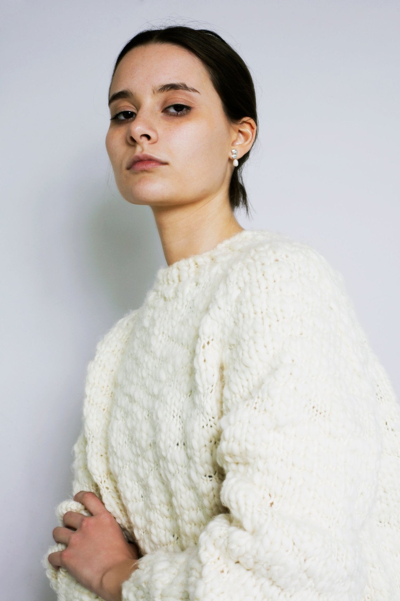 HAND KNITTED WOOL CAVEN JUMPER - IVORY - ound - 