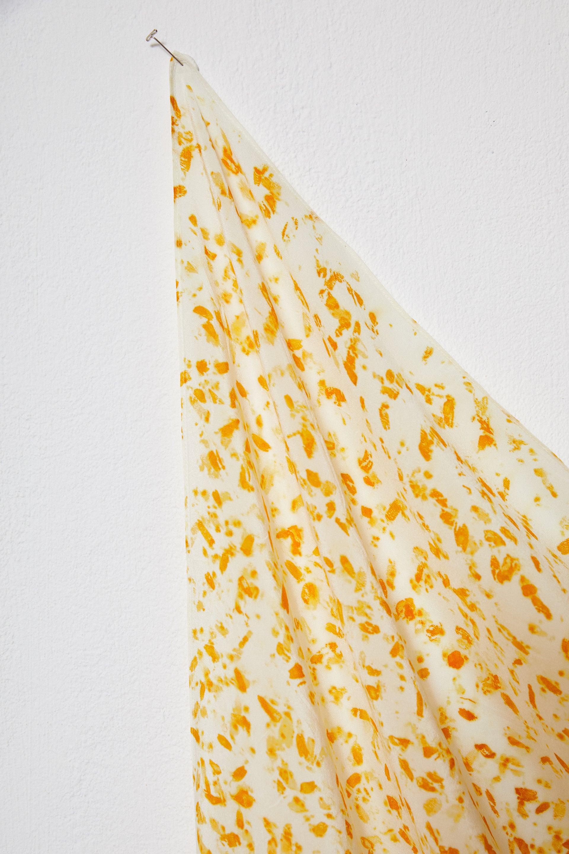 FLOWER PETAL SCARF - WILD COTA TINCTORIA
