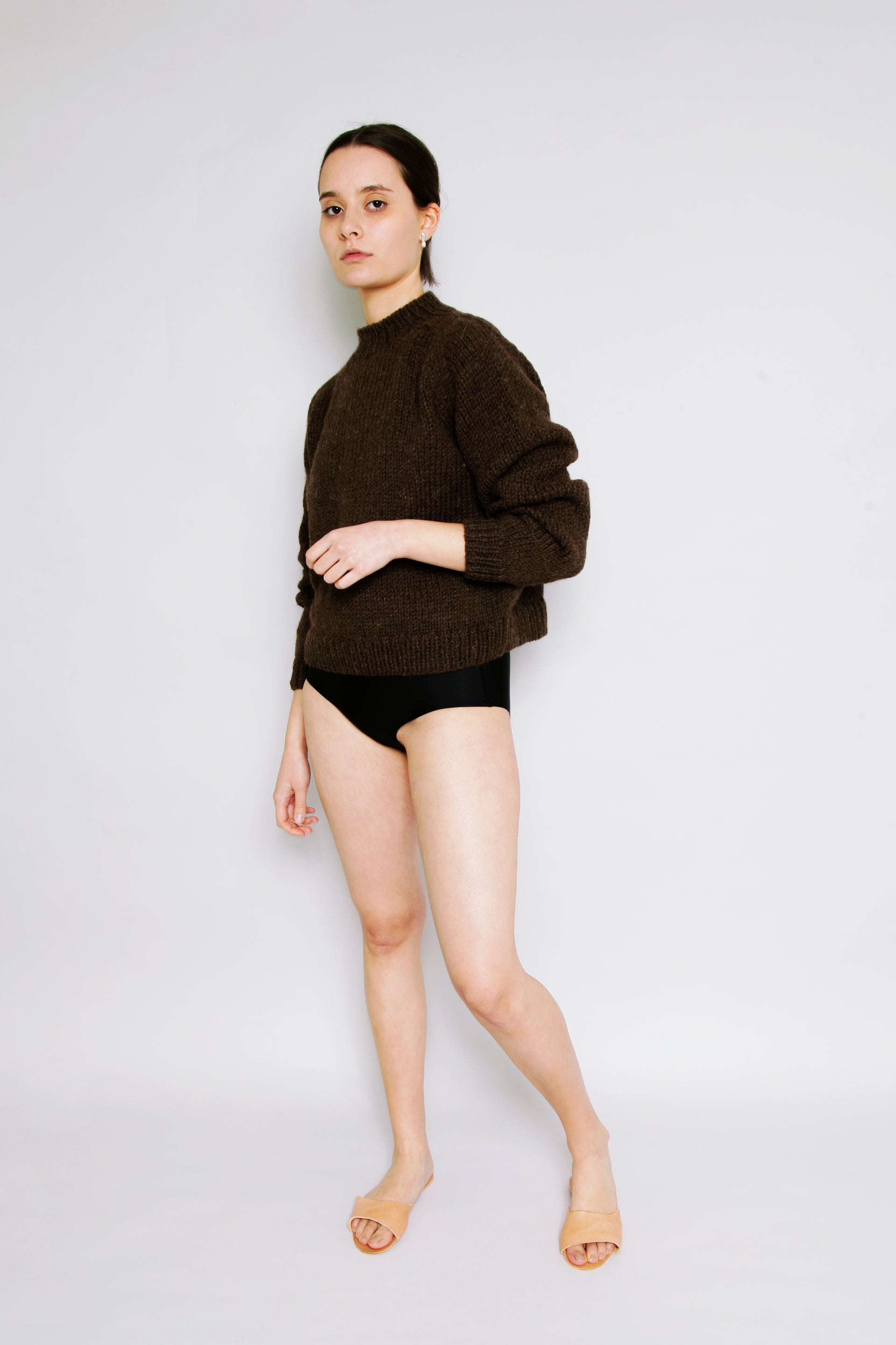 UNDYED, WOOL, HAND-KNITTED, JUMPER, SWEATER, STYLISH, SUSTAINABLE, HAND-CRAFTED, WOMENSWEAR
