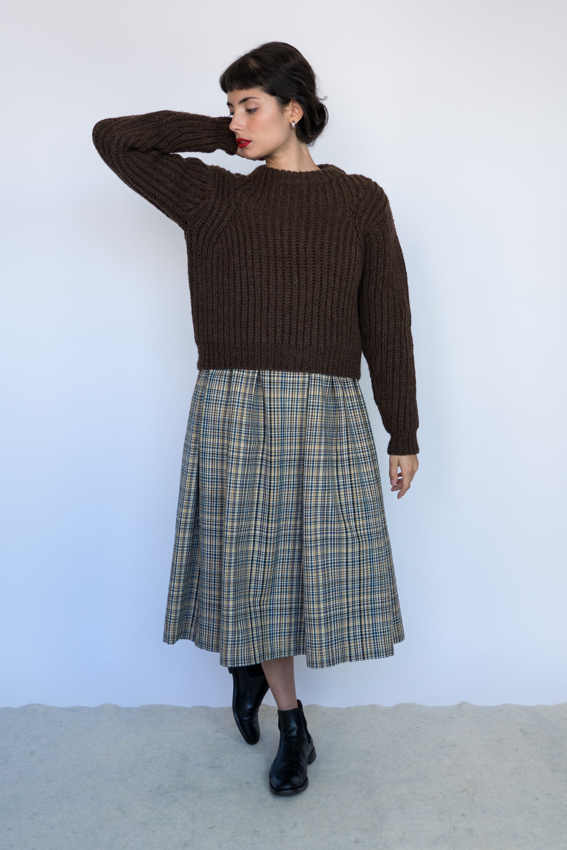 UNDYED, WOOL, HAND-KNITTED, JUMPER, SWEATER, FISHERMAN RIBB, STYLISH, SUSTAINABLE, HAND-CRAFTED, WOMENSWEAR
